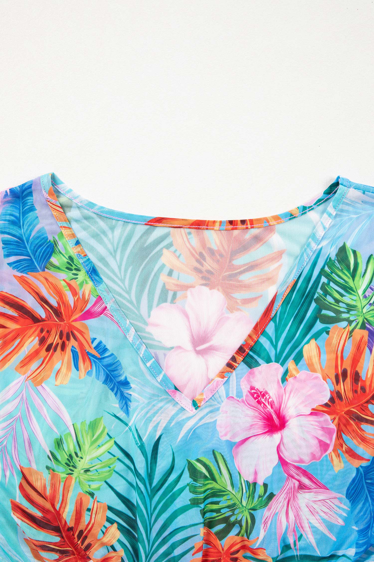 Vestito Copricostume da Spiaggia Semitrasparente con Scollo a V e Stampa Tropicale Celeste