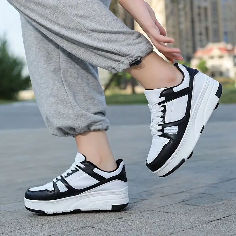 Γυναικεία sneakers με χοντρή σόλα και ρυθμιζόμενο κλείσιμο