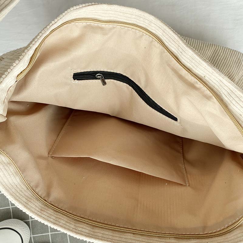 Sac bandoulière en velours côtelé