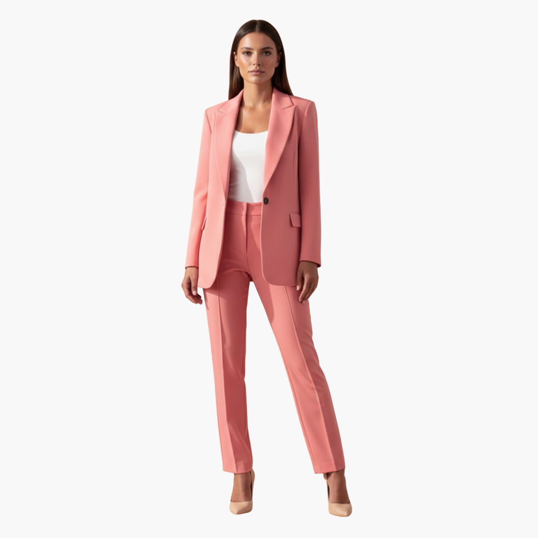 Complete Women's Blazer and Pants with Classic Lapels and Tailored Fit