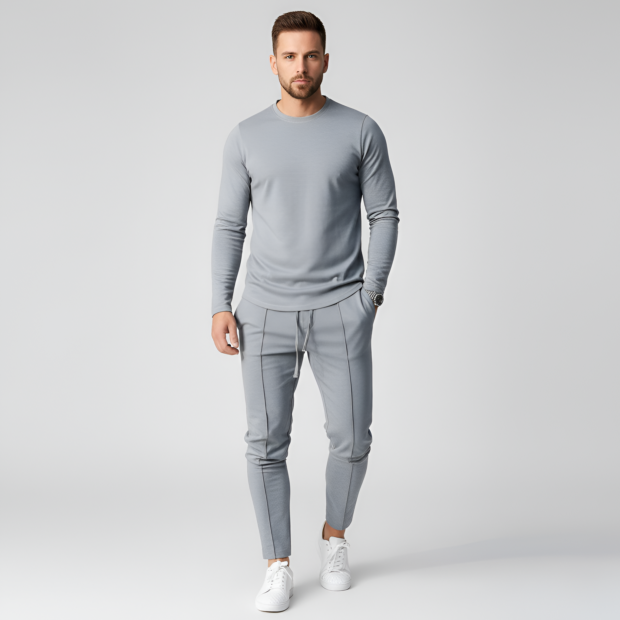 Tuta uomo sportiva con maglia maniche lunghe e pantaloni jogger