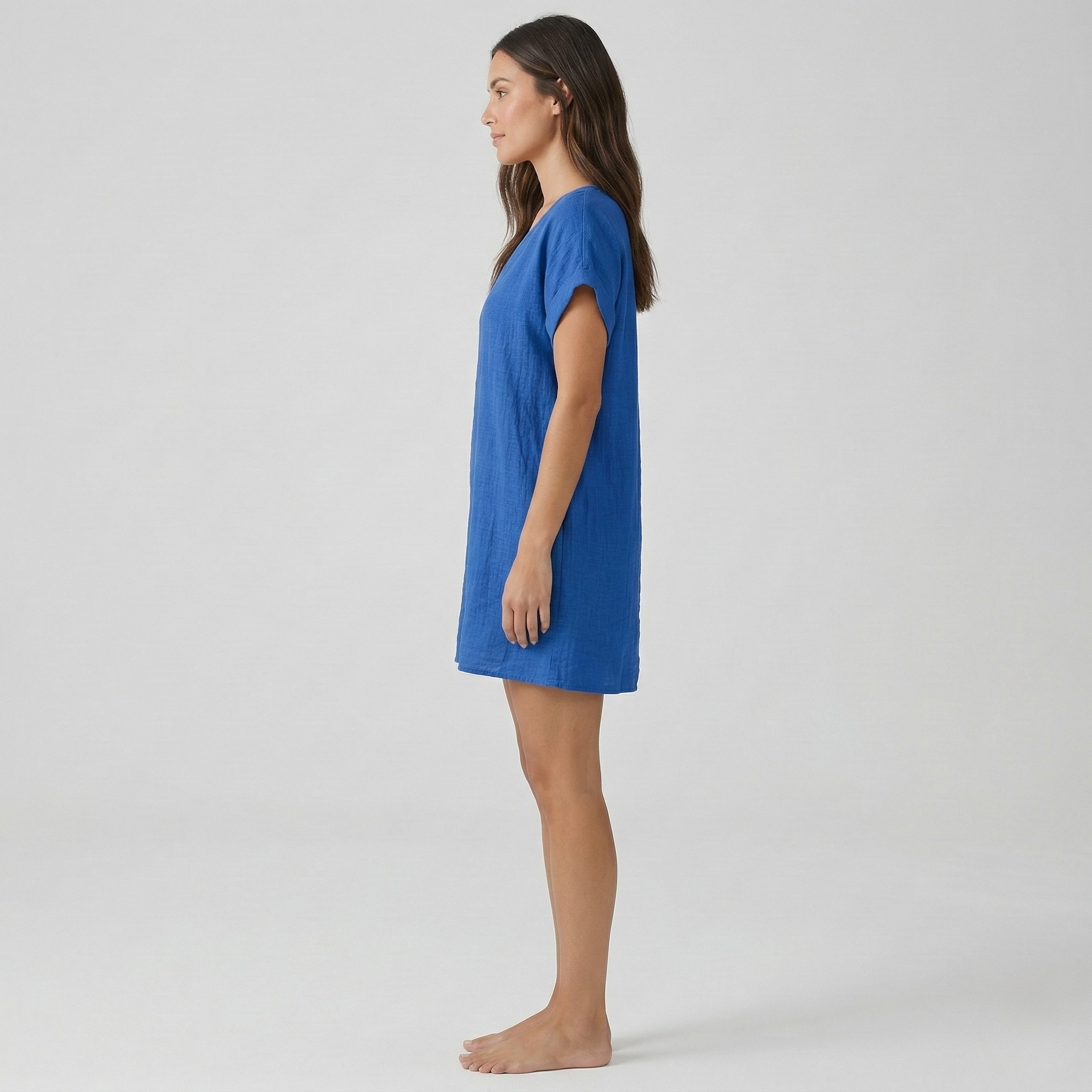 Vestido curto de mulher em linho com decote em V e mangas curtas, vestido casual de verão para mulher