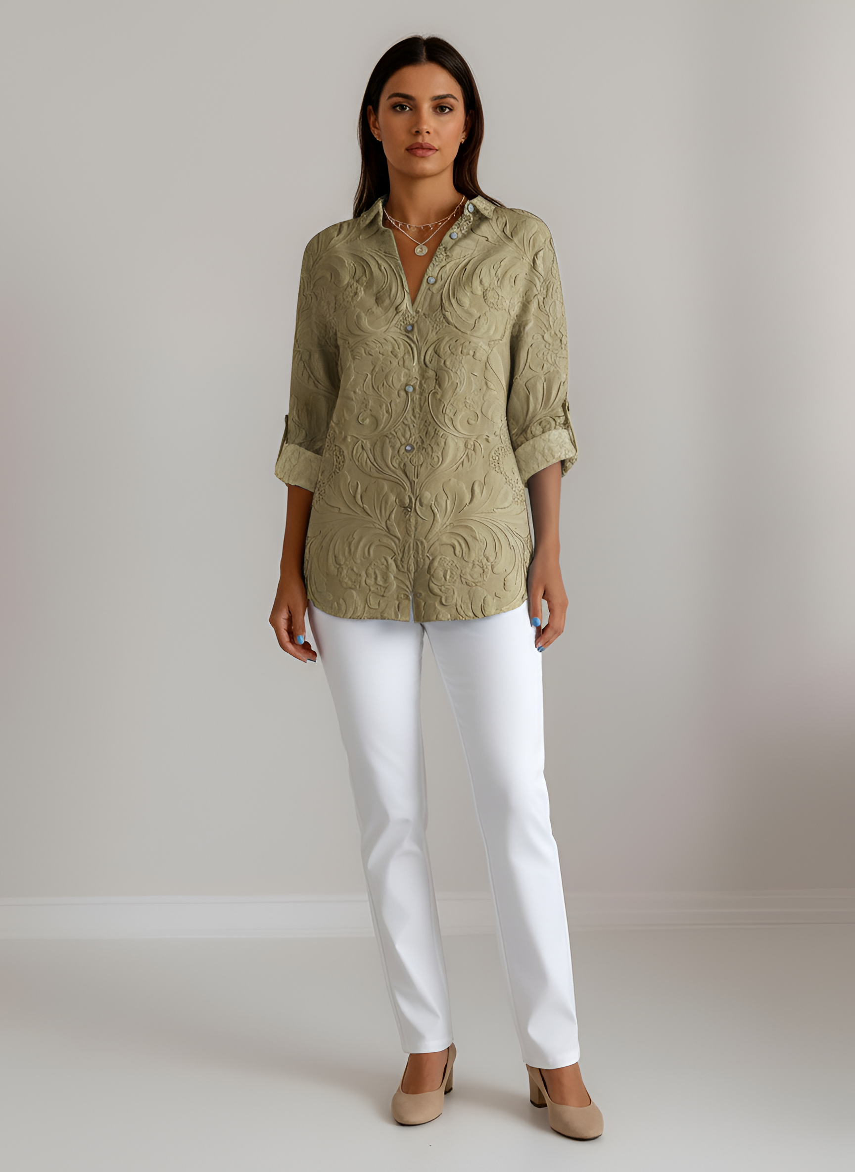 Women's floral cotton shirt with collar and three-quarter sleeves