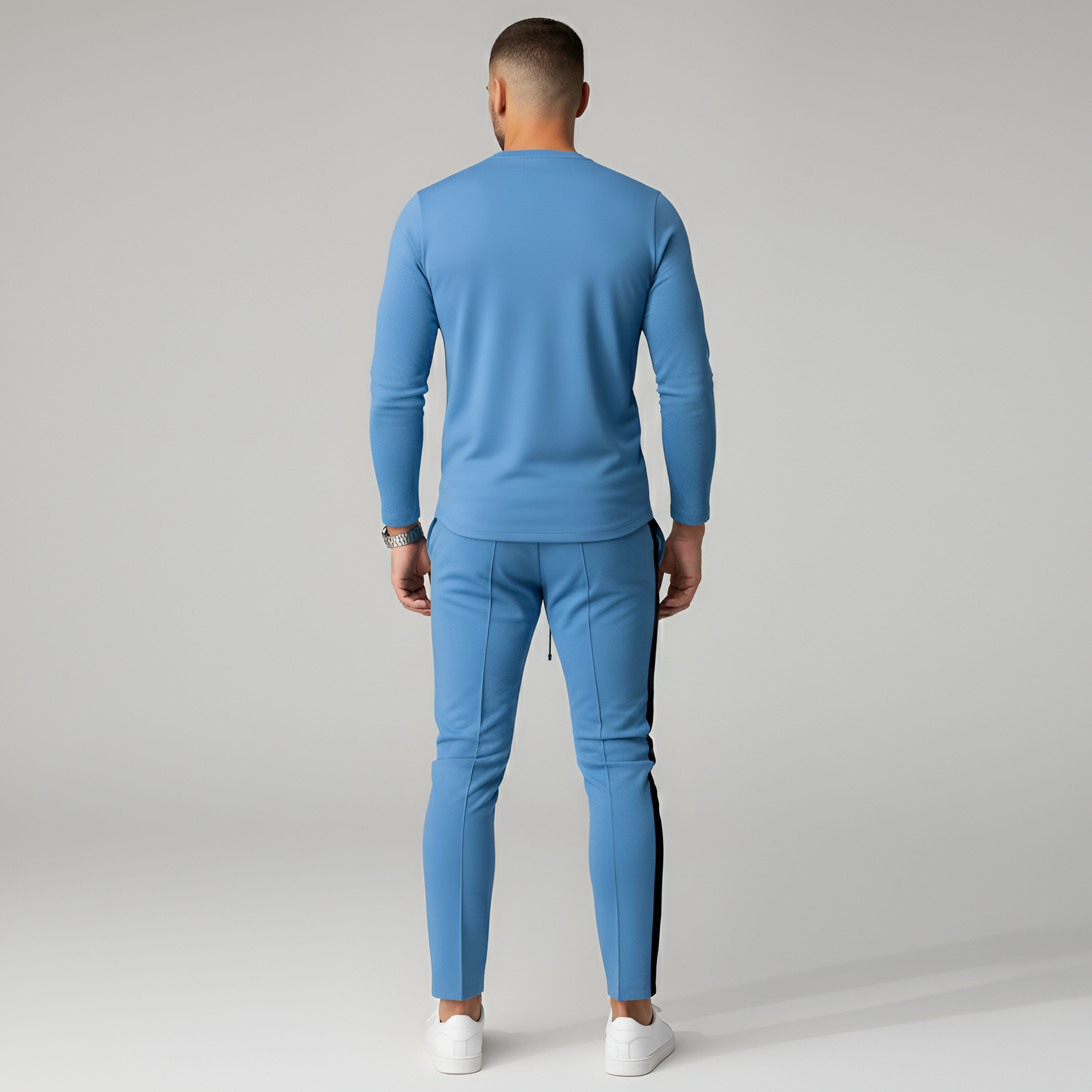 Tuta uomo sportiva con maglia maniche lunghe e pantaloni jogger