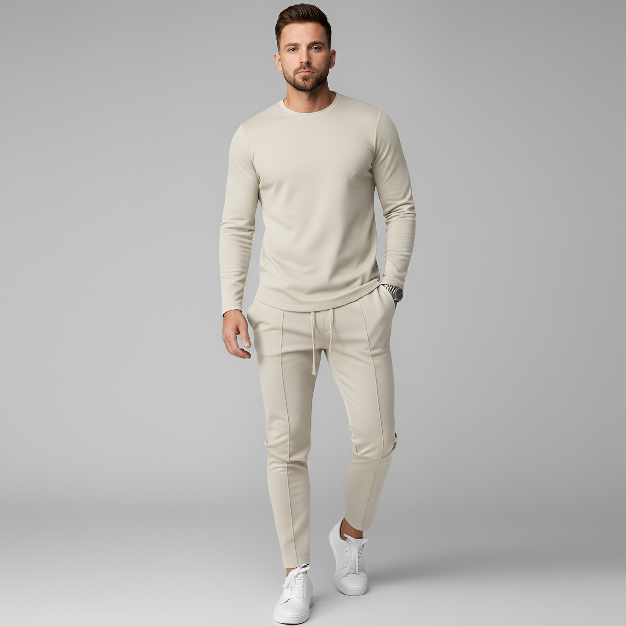 Tuta uomo sportiva con maglia maniche lunghe e pantaloni jogger