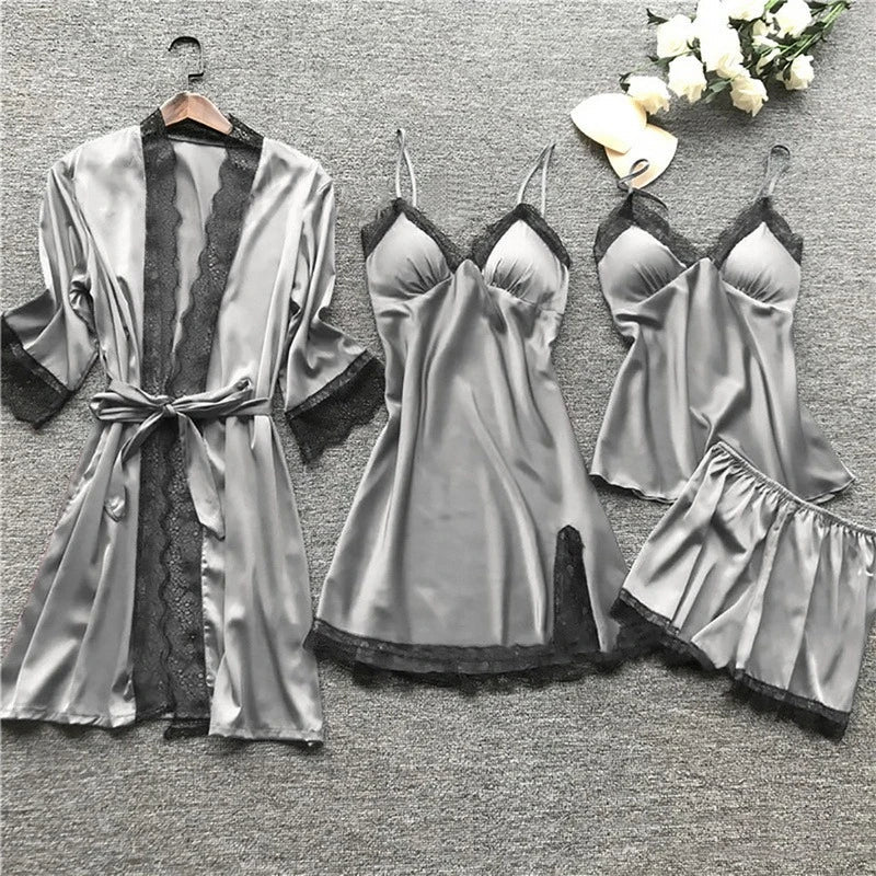 Set pijama damă din satin cu halat asortat