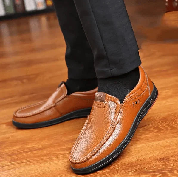 Pánské slip-on boty z pravé kůže