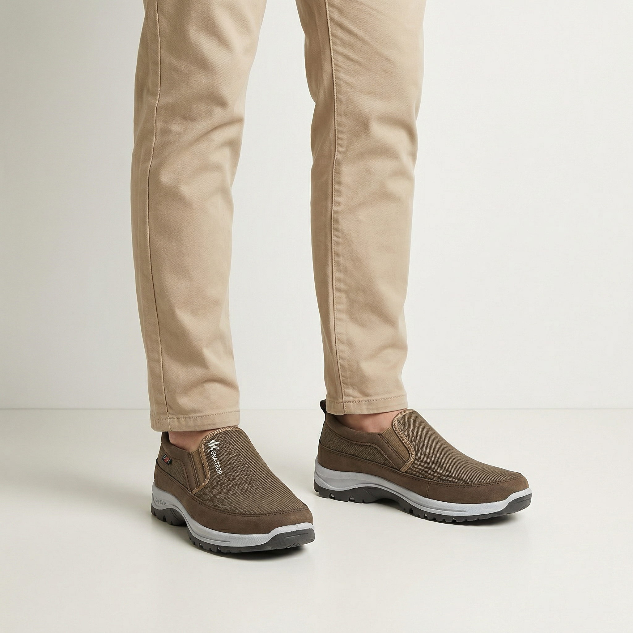 Ανδρικά Παπούτσια Slip On Casual από Διαπνέον Υφασμα με Αντιολισθητική Σόλα για Εξωτερικούς Χώρους