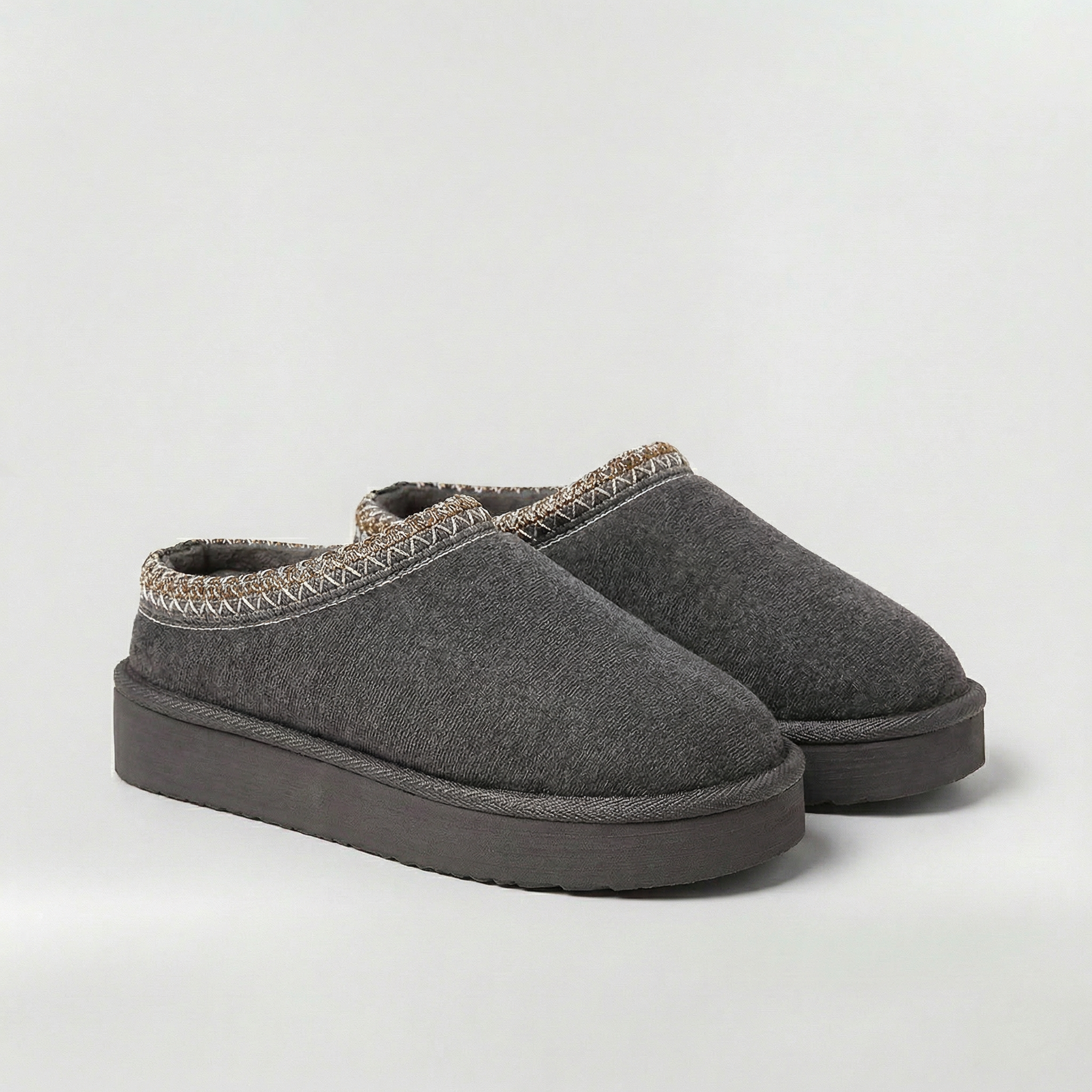 Chaussons d'hiver pour femme avec semelle plateforme, chaussures d'intérieur chaudes, style pantoufles décontractées
