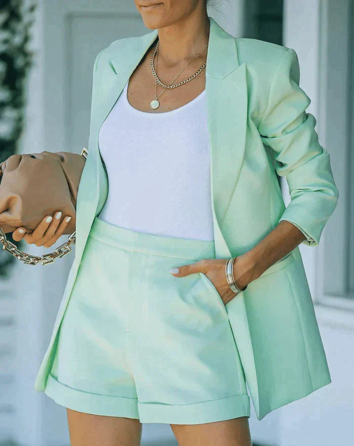 Ada - Blazer & Shorts Sæt
