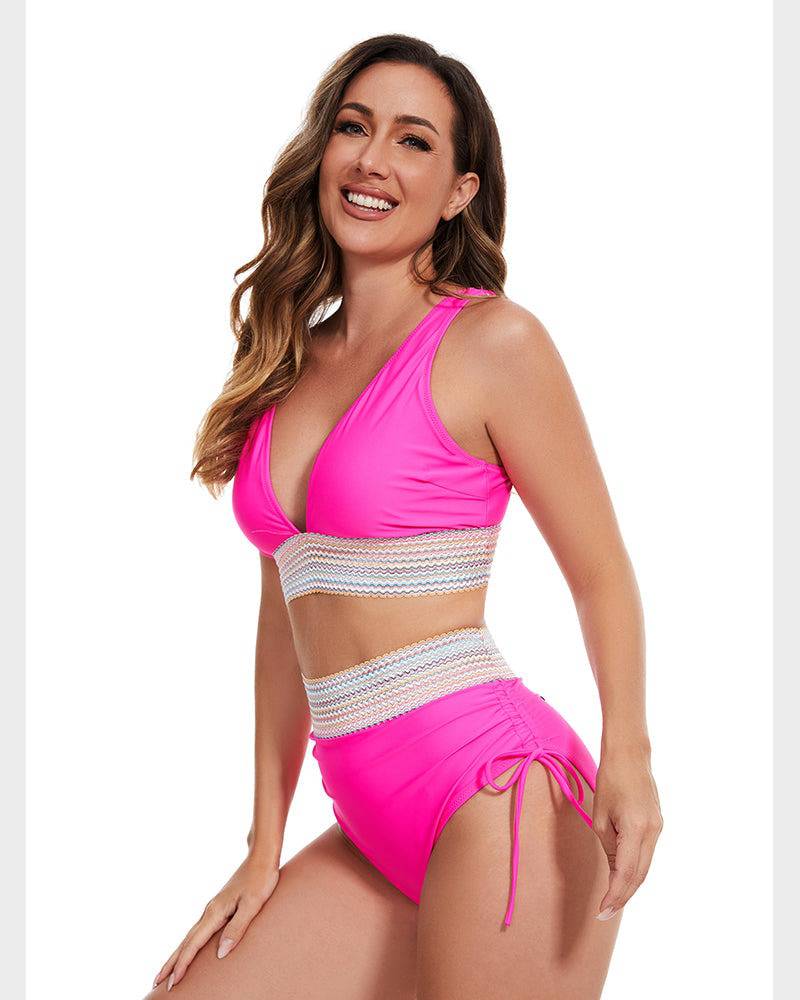 High-waisted shaping bikini with colorblock pattern – support, comfort, and trendy style
