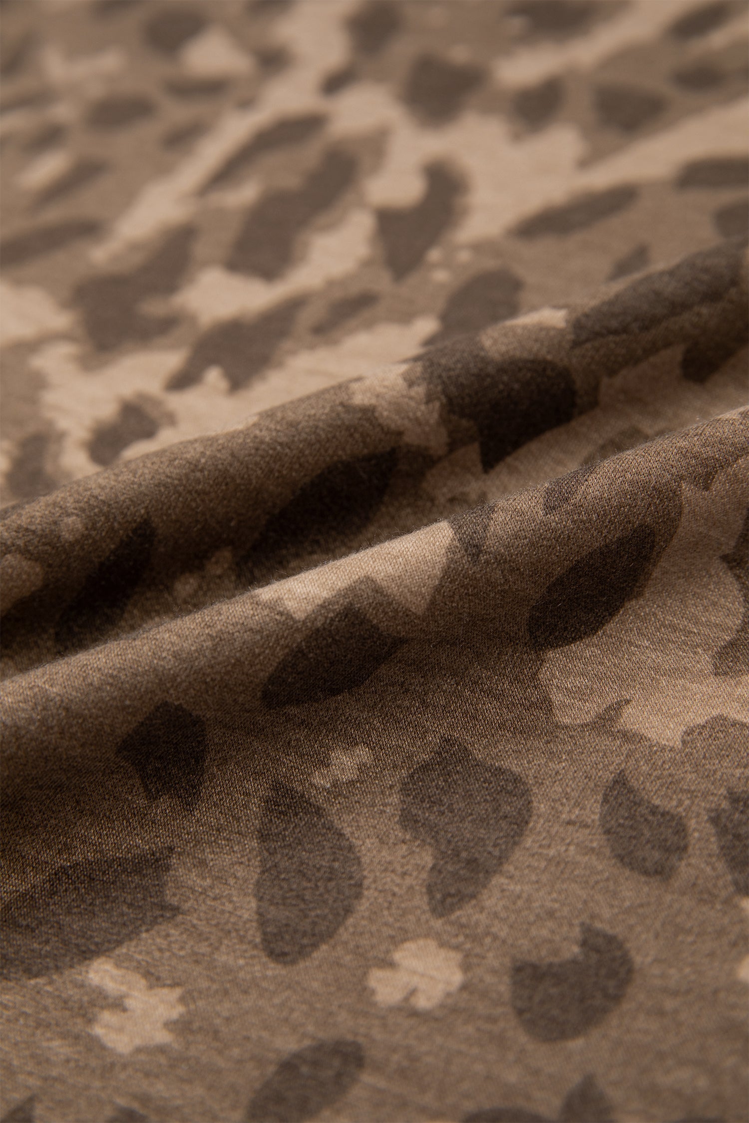Vestito Mini a T-shirt Marrone con Stampa Leopardata e Tasche