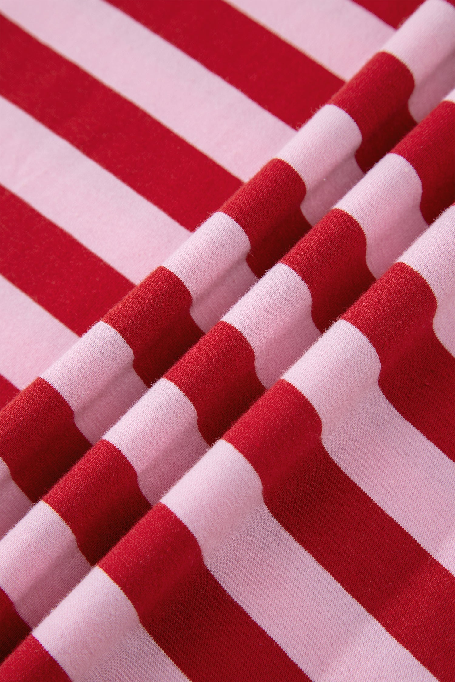 T-shirt décontracté à rayures roses avec col en V