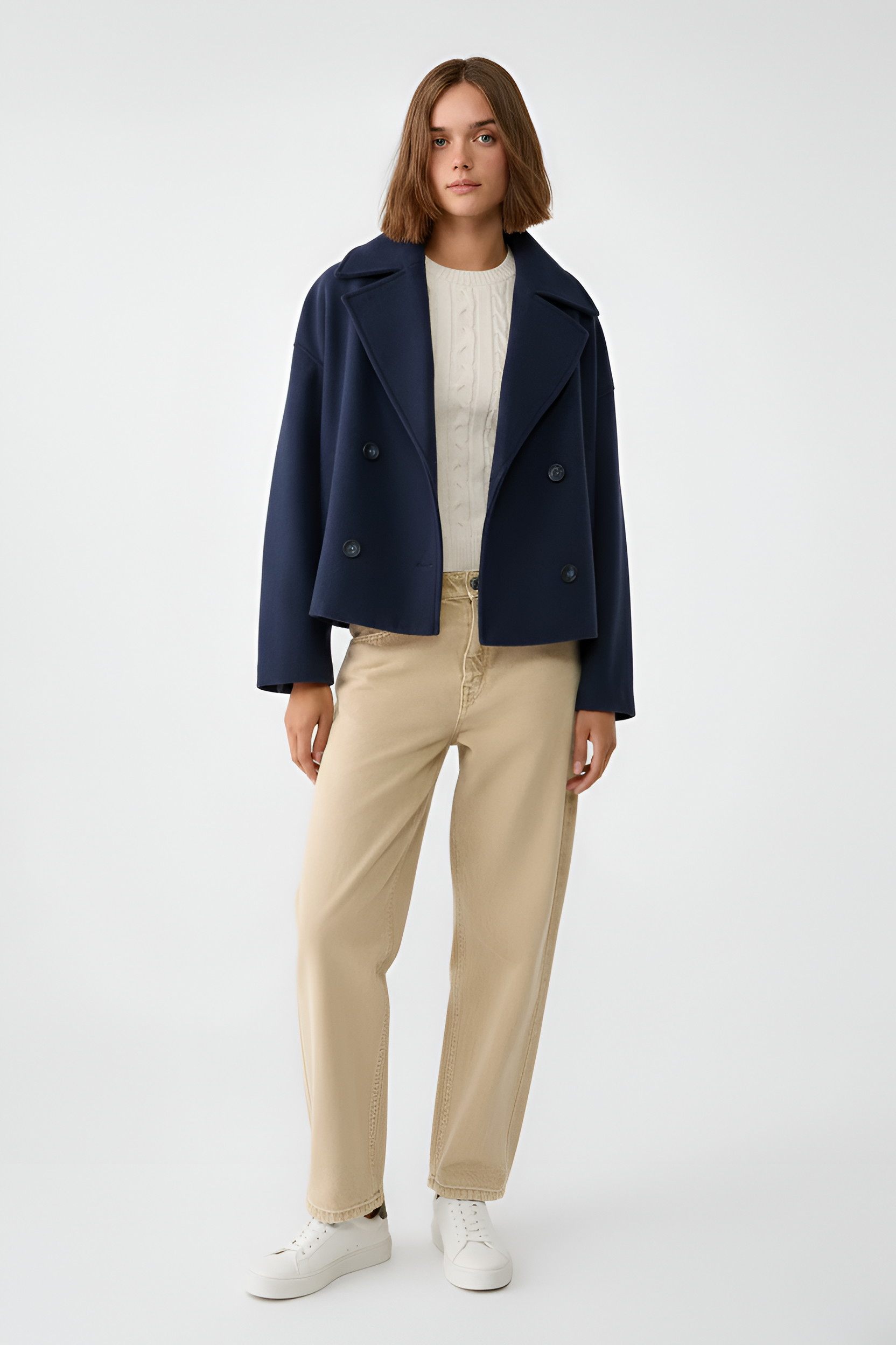 Abrigo corto de mujer cruzado en mezcla de lana estilo chaqueta