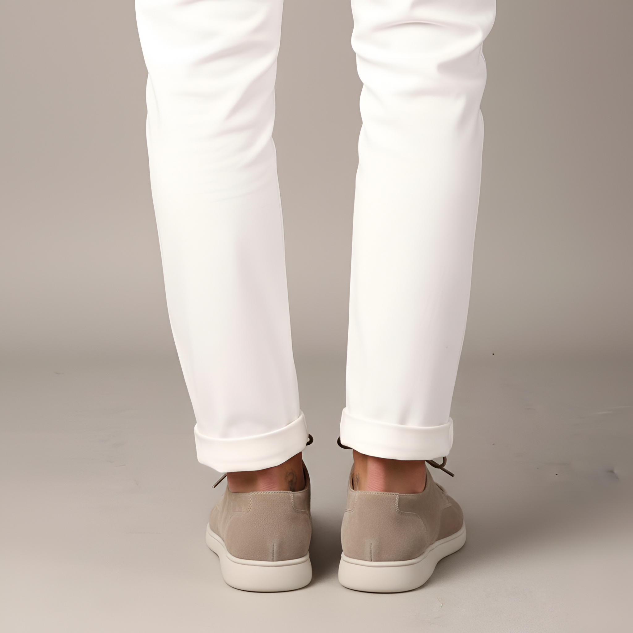 Pantofi bărbătești cu șiret din piele întoarsă cu talpă confortabilă și design casual elegant