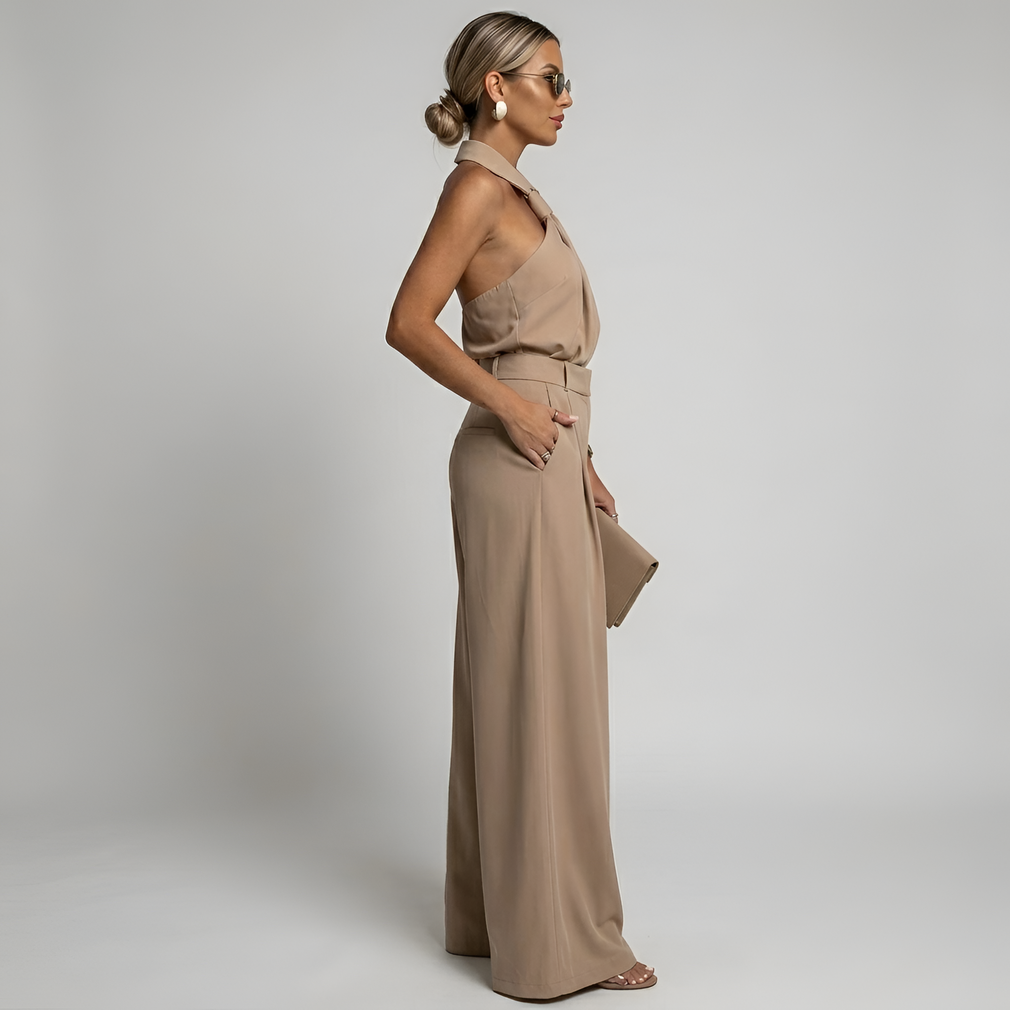 Tuta Elegante Donna con Pantaloni Palazzo e Top Halter Collo Alto