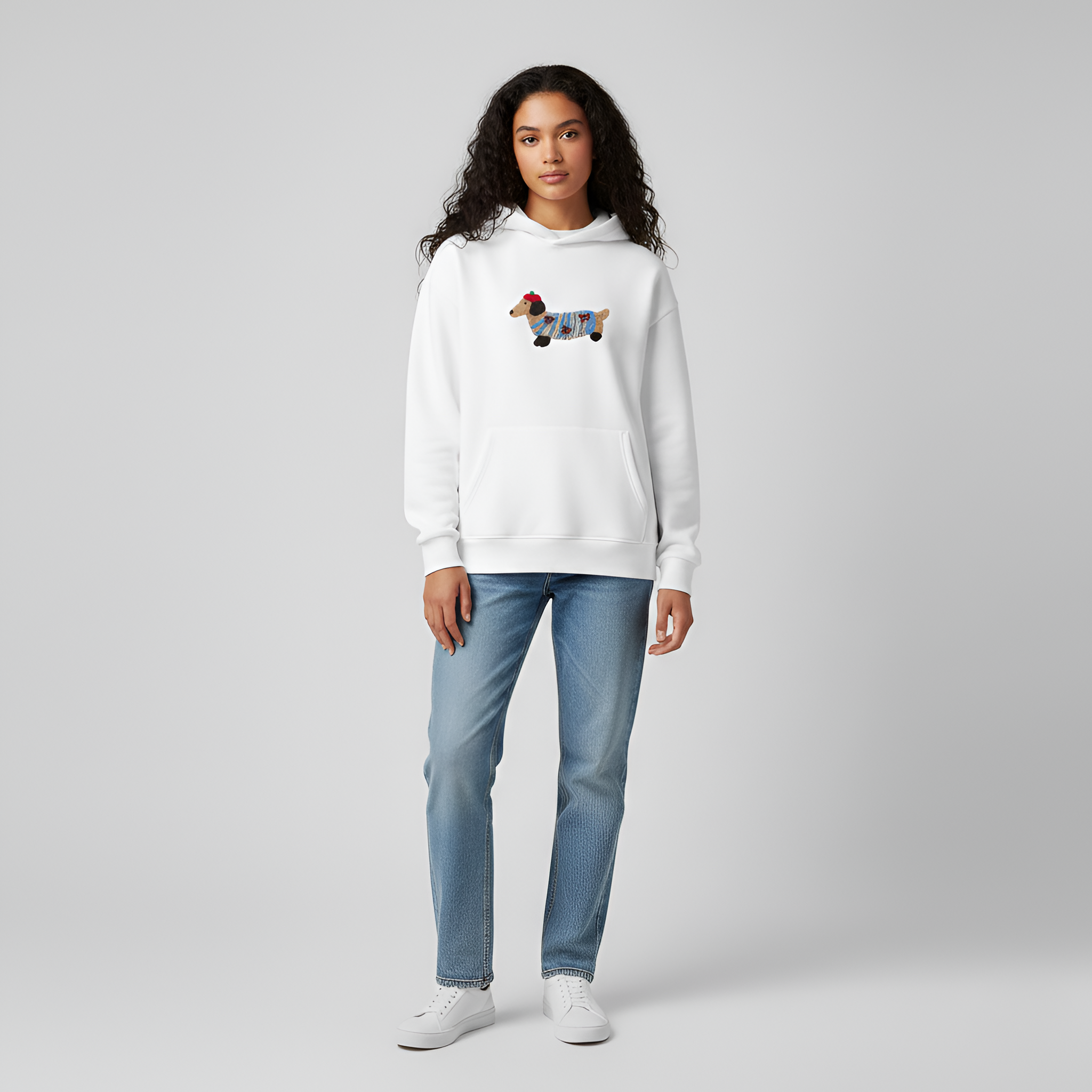 Felpa donna con cappuccio in cotone con ricamo grafico vestibilità relaxed