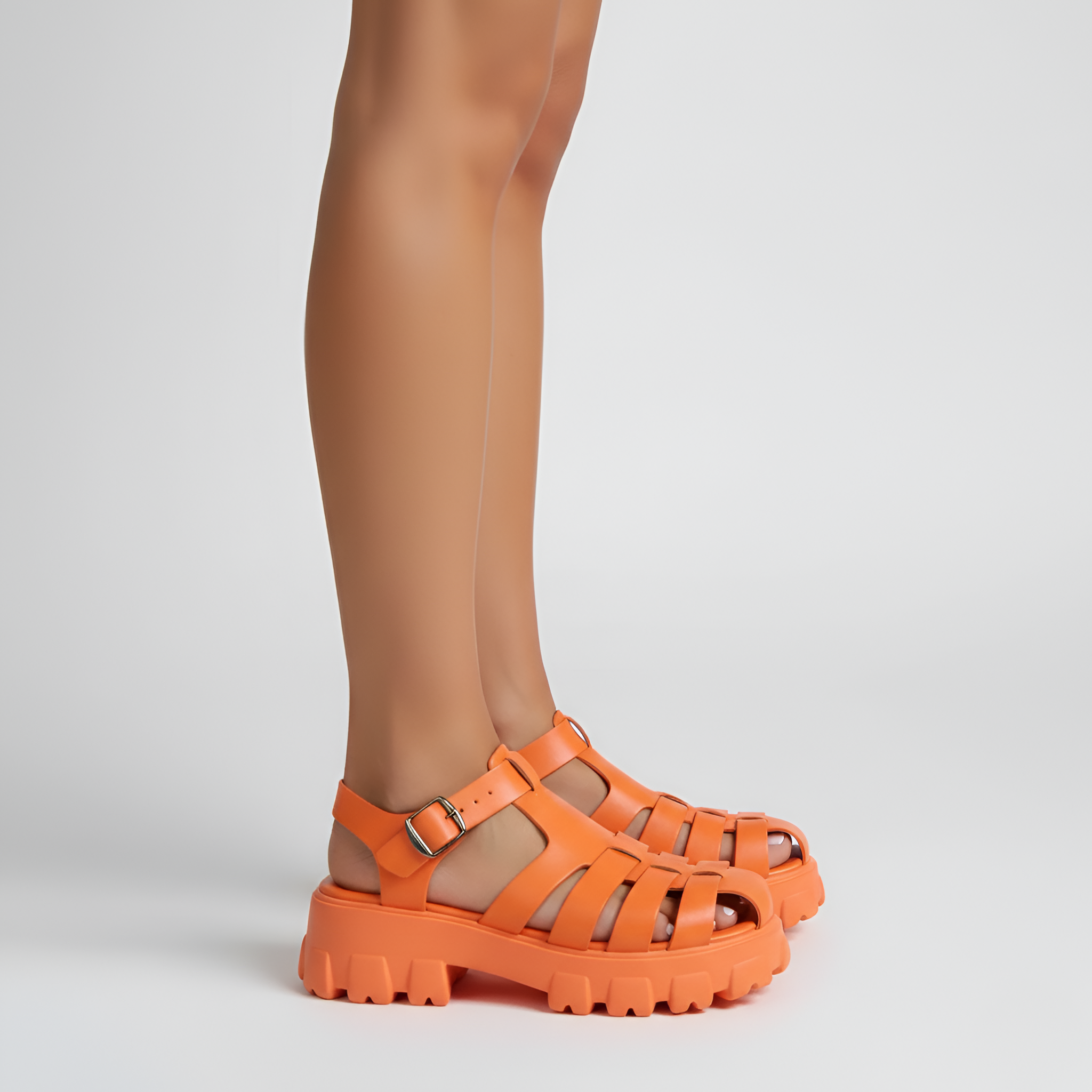 Women's platform sandals with buckle, closed toe, thick sole, summer footwear