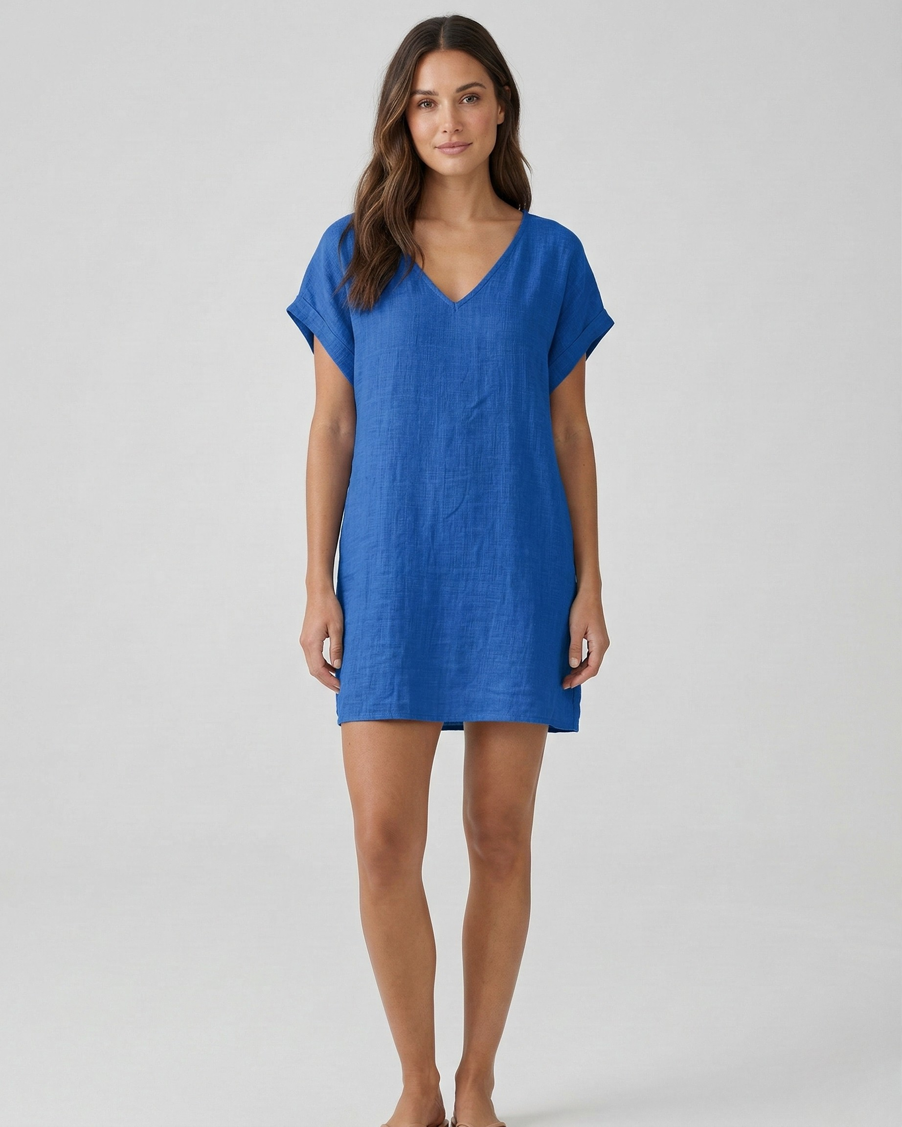 Vestido curto de mulher em linho com decote em V e mangas curtas, vestido casual de verão para mulher