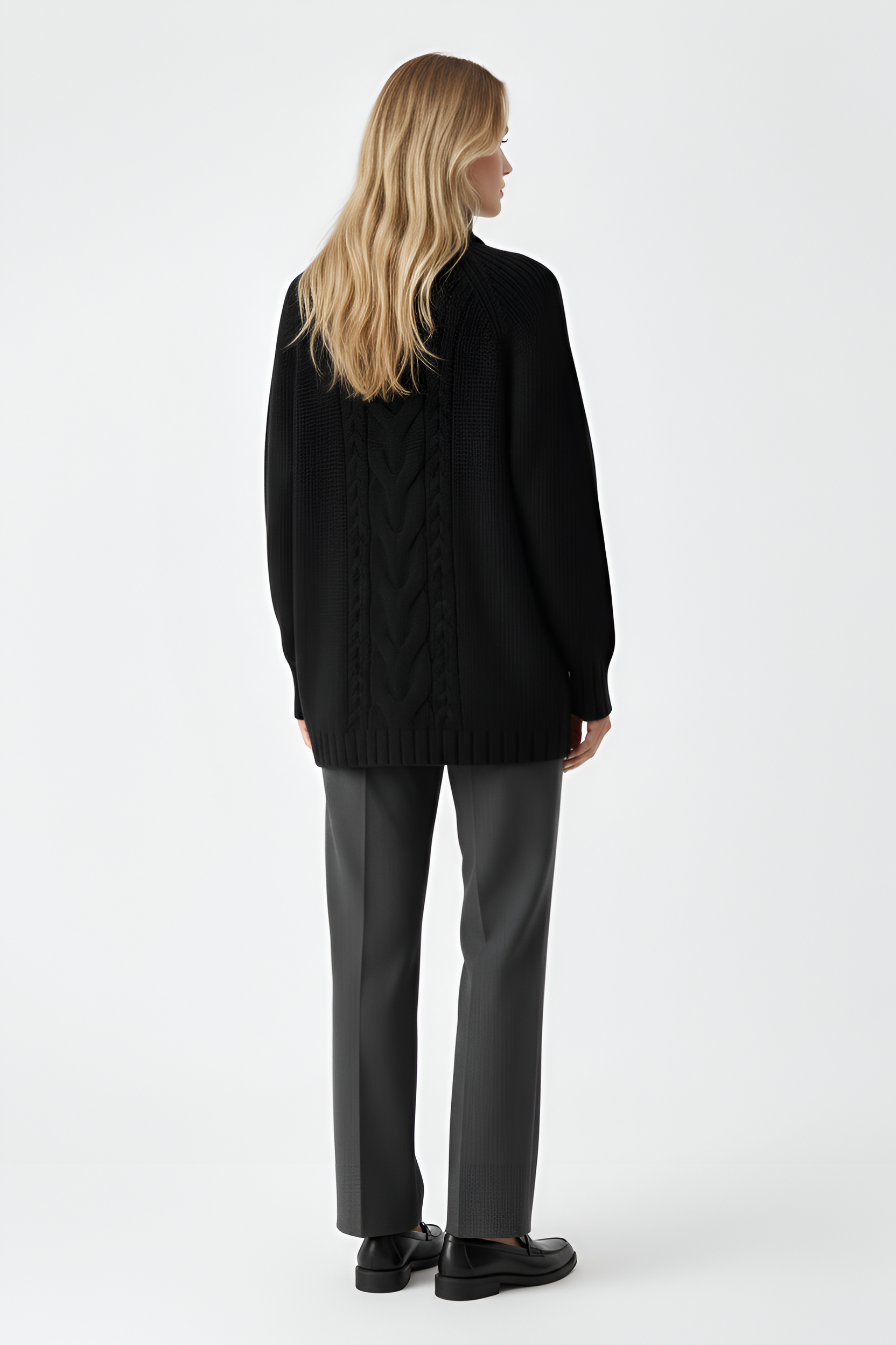 Női garbó kötött fonott mintával, bő szabású