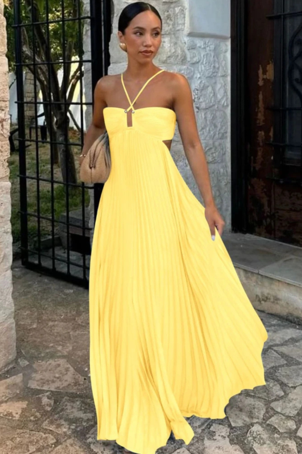 Women Halter Neck Backless Pleated Flowy Summer Maxi Dress