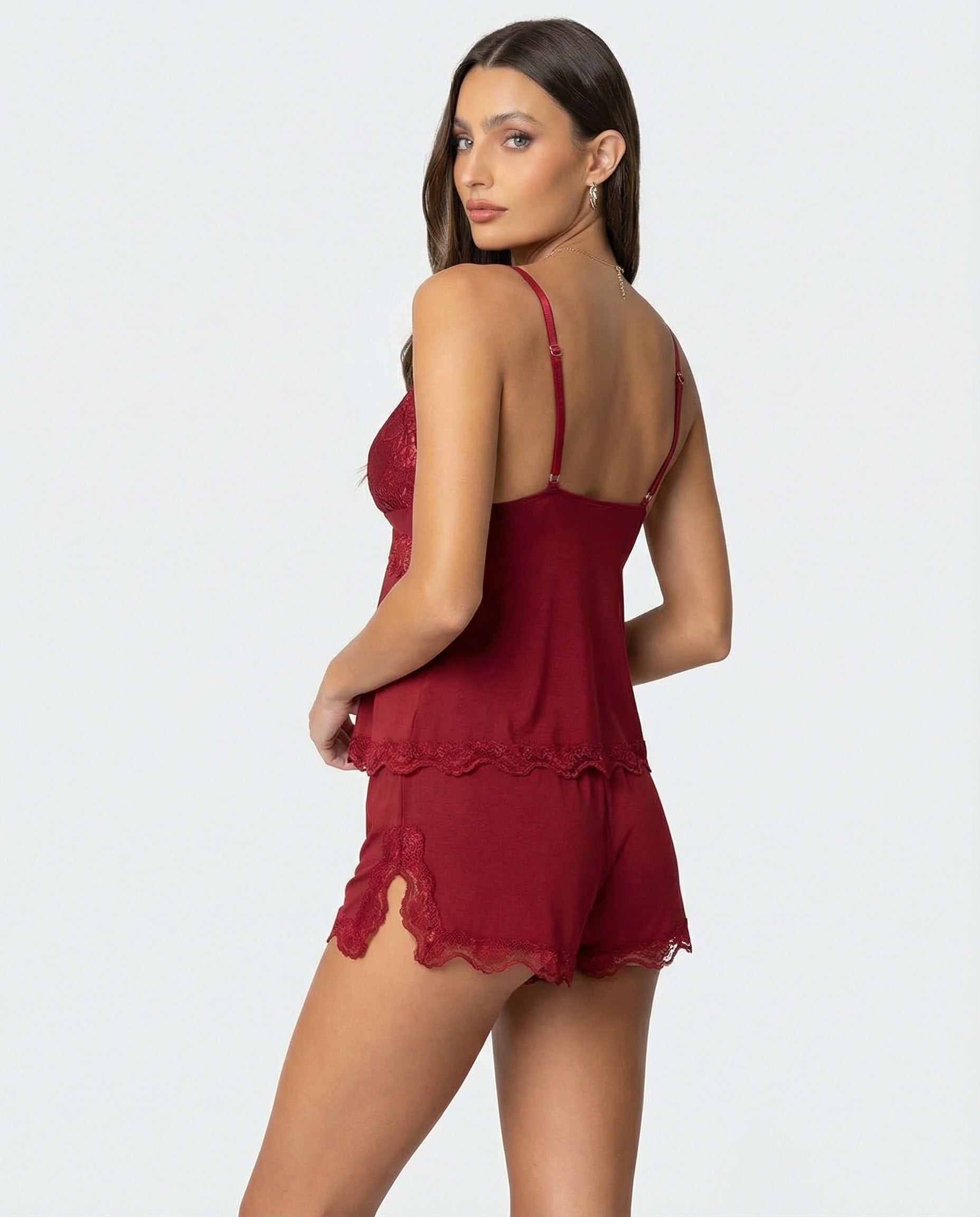 Ensemble de camisole pour femme avec dentelle élégante