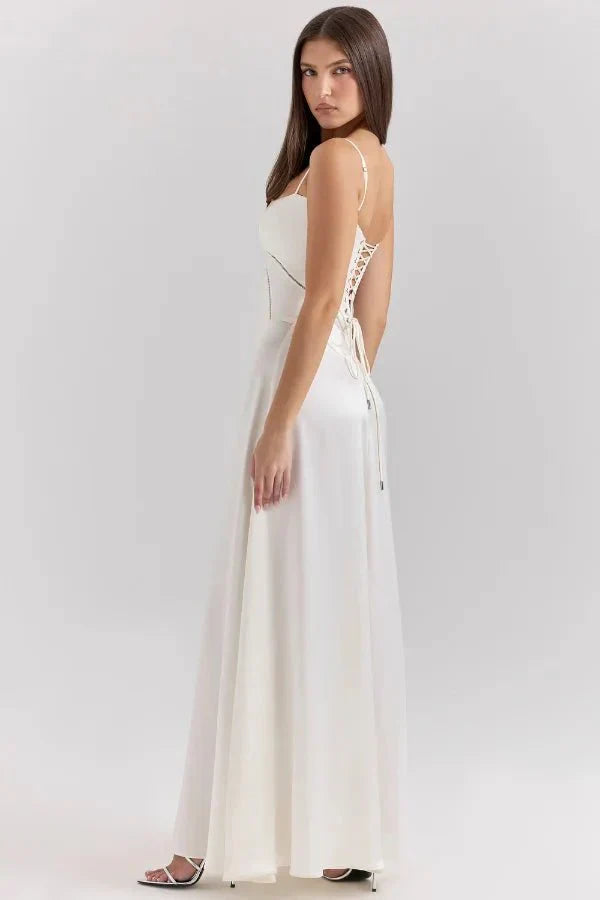 Gabriella – La robe maxi corset en satin soyeux