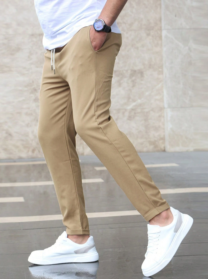 Herrebukser med stretch – komfortable med snøre – elastiske chinos