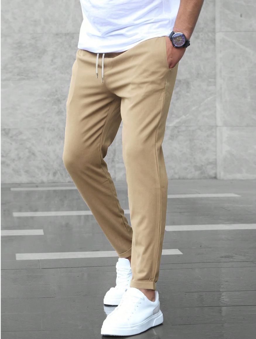 Herrebukser med stretch – komfortable med snøre – elastiske chinos