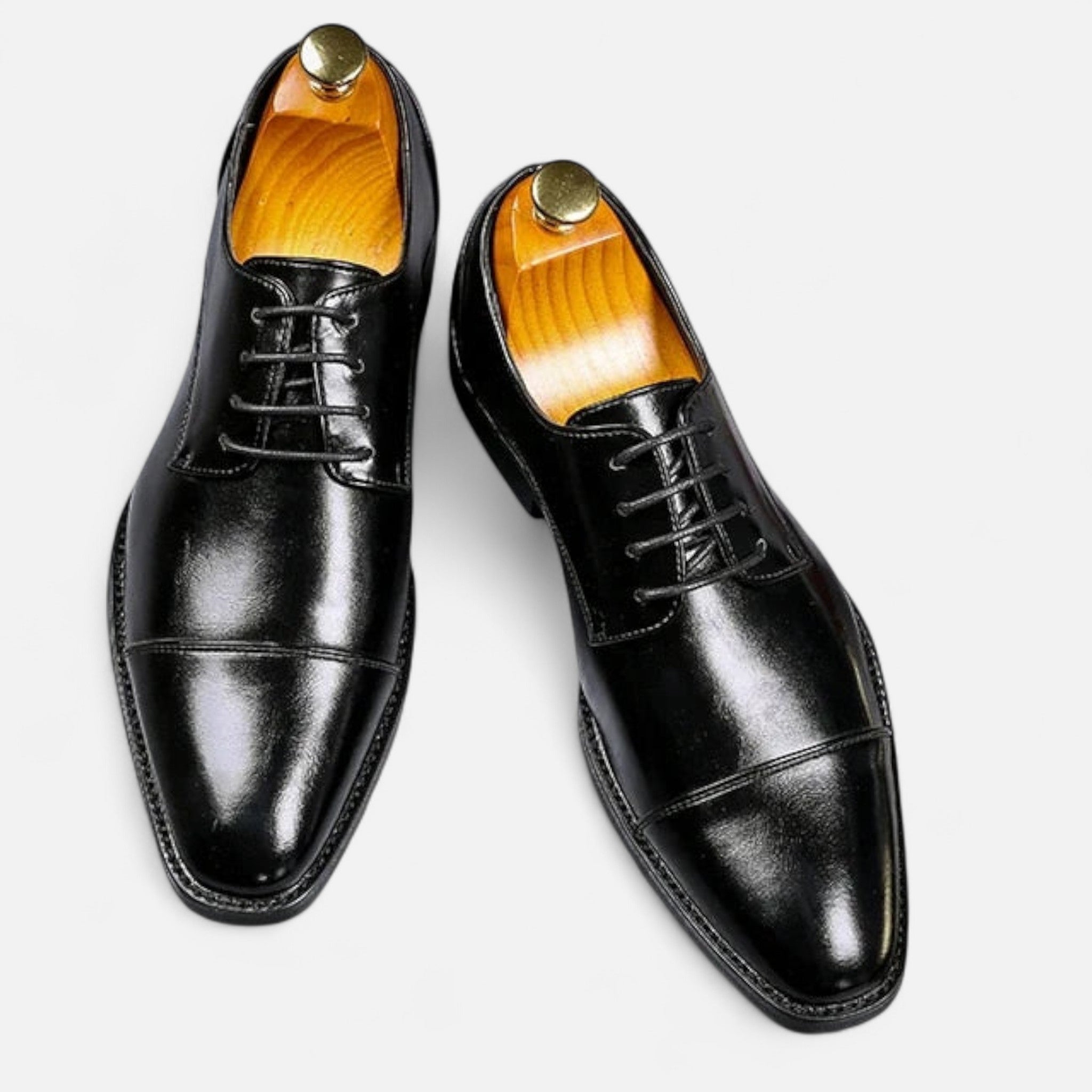 Elegantní pánské oxfordky s klasickým šněrováním