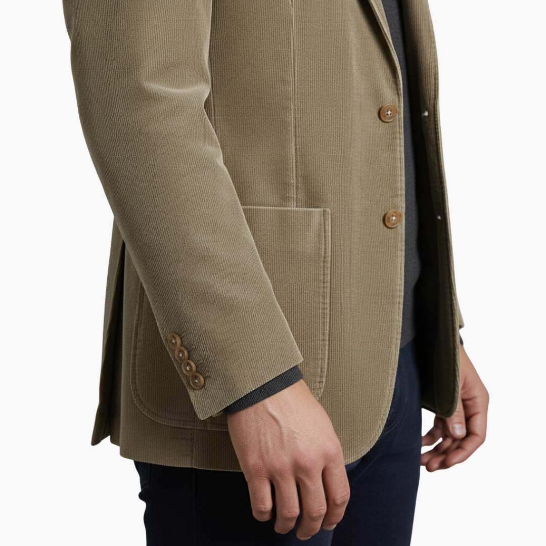 Men's jacket with classic lapel and front buttons