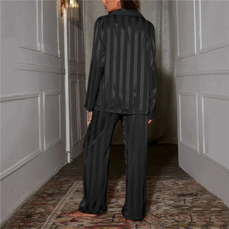 Pigiama donna satinato con camicia e pantaloni