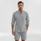 Ensemble homme complet chemise et shorts coupe décontractée pour un style estival casual.