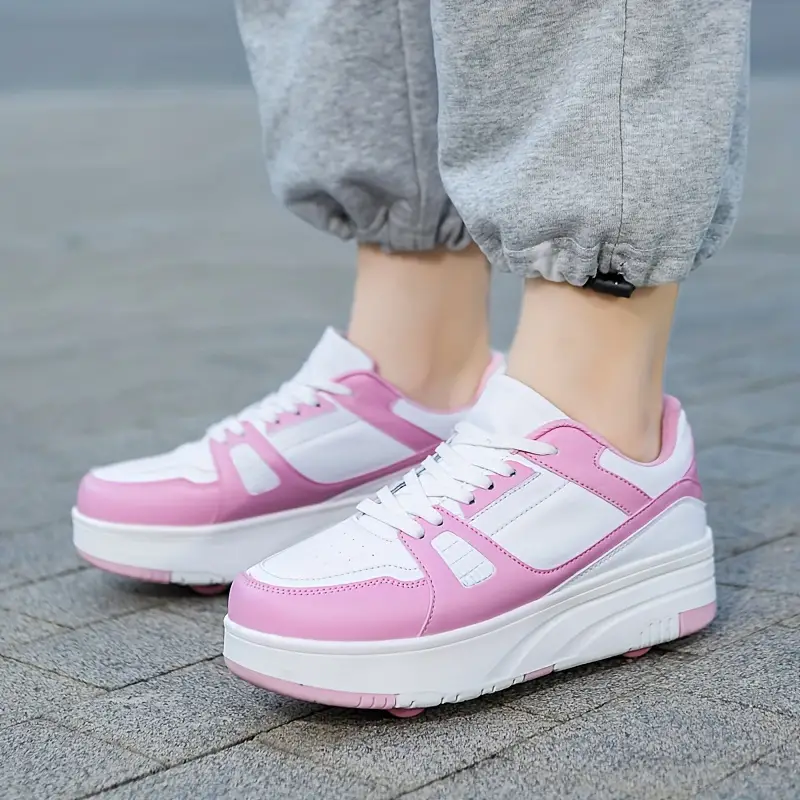 Γυναικεία sneakers με χοντρή σόλα και ρυθμιζόμενο κλείσιμο