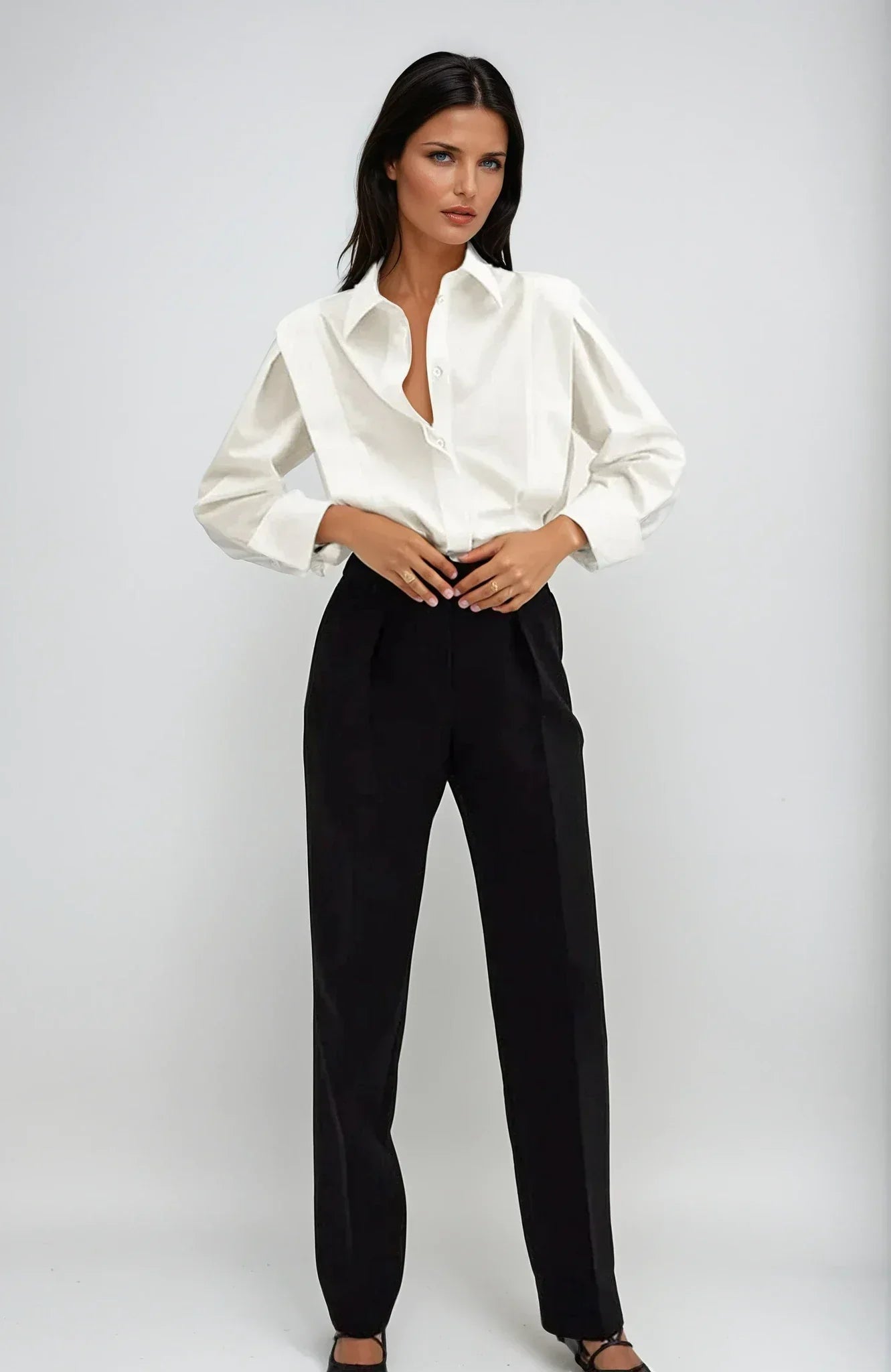 Damebluse med tern, flere knapper og forskellige farver