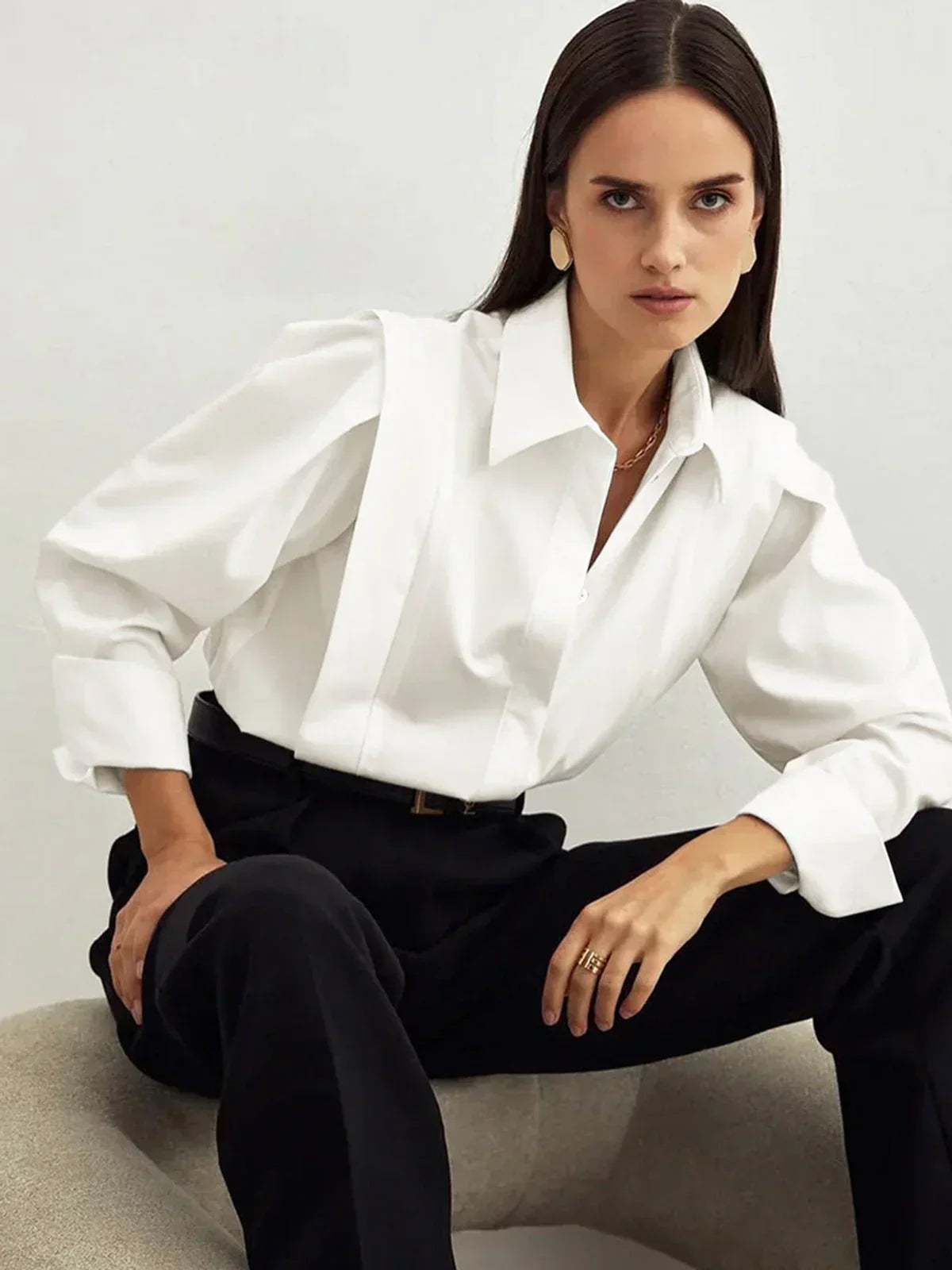 Damebluse med tern, flere knapper og forskellige farver