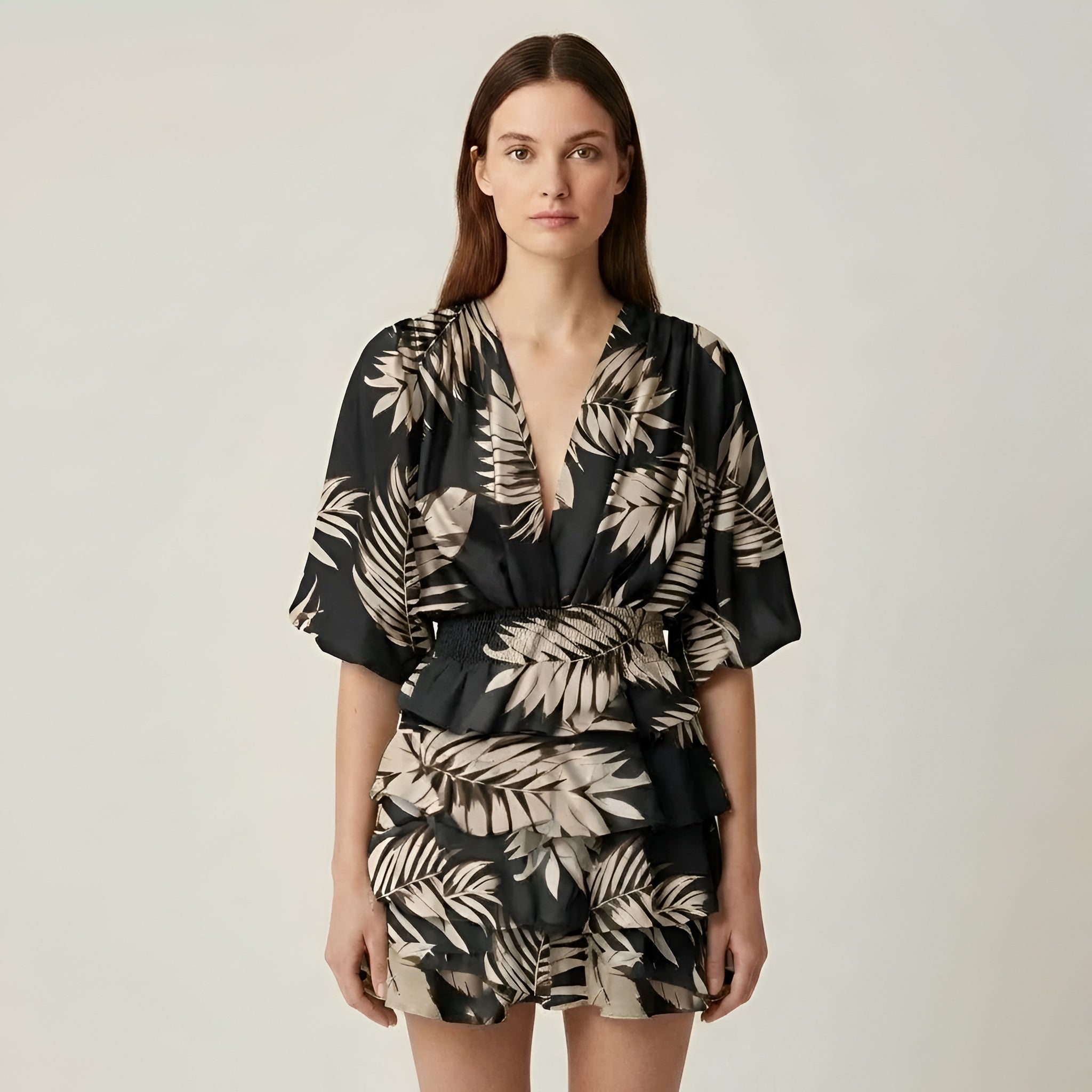 Vestido corto de mujer con volantes, estampado floral, manga amplia, escote en V, vestido casual de verano