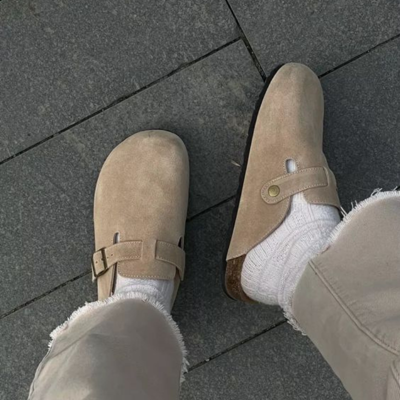 Sabot pour femme avec boucles réglables