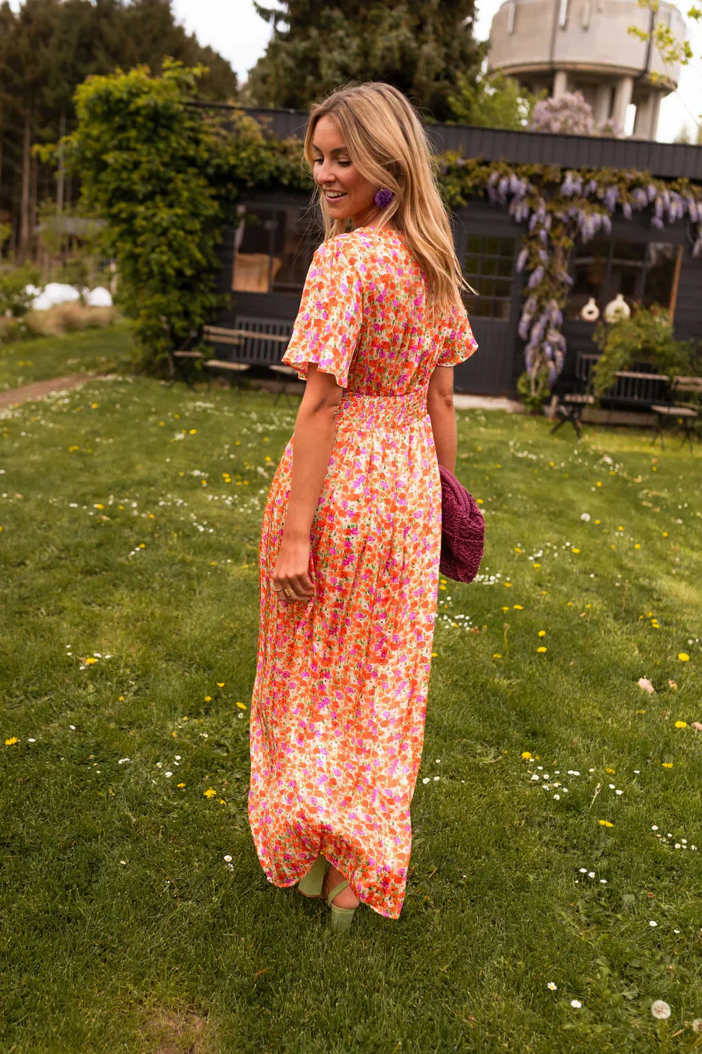 Rochie lungă de damă cu imprimeu floral și decolteu în V – Rochie de vară elegantă și casual