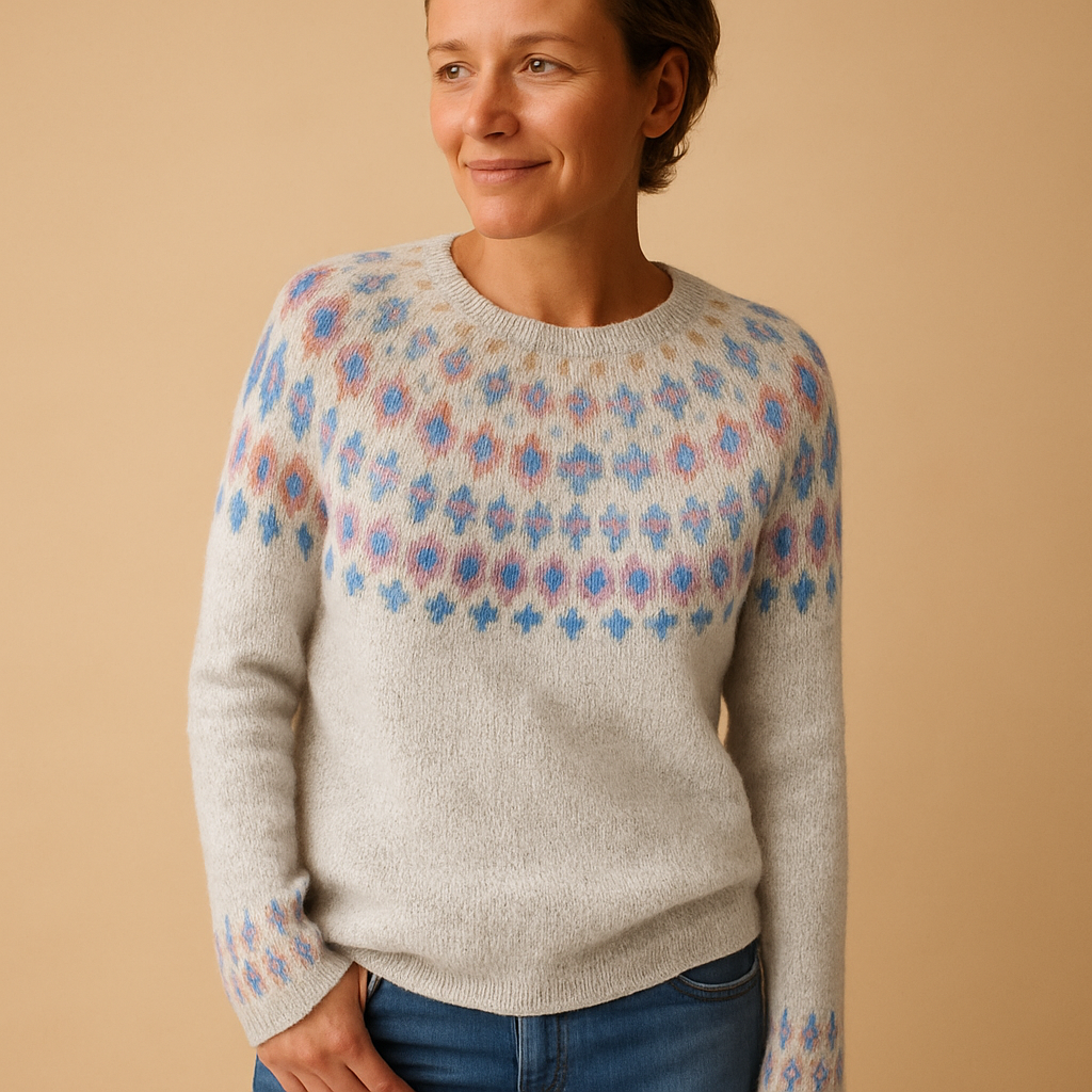 Damepullover med jacquardstrik og nordisk mønster